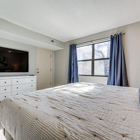 Lakefront Branson Penthouse With Resort Amenities! ภายนอก รูปภาพ