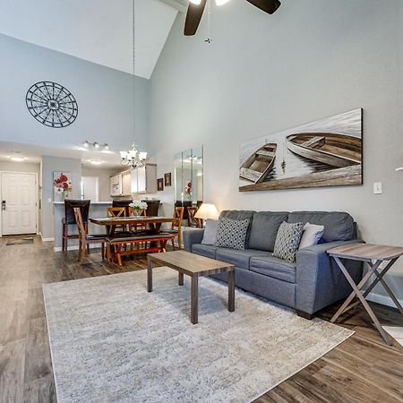 Lakefront Branson Penthouse With Resort Amenities! ภายนอก รูปภาพ