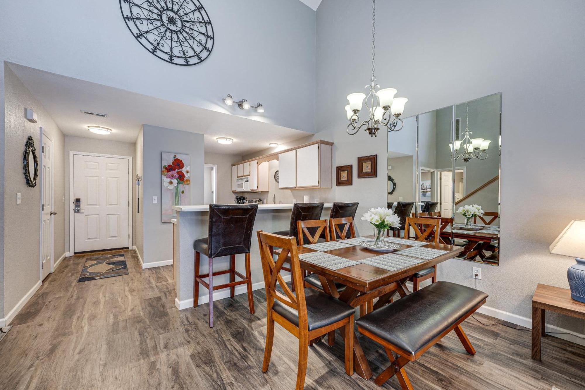 Lakefront Branson Penthouse With Resort Amenities! ภายนอก รูปภาพ